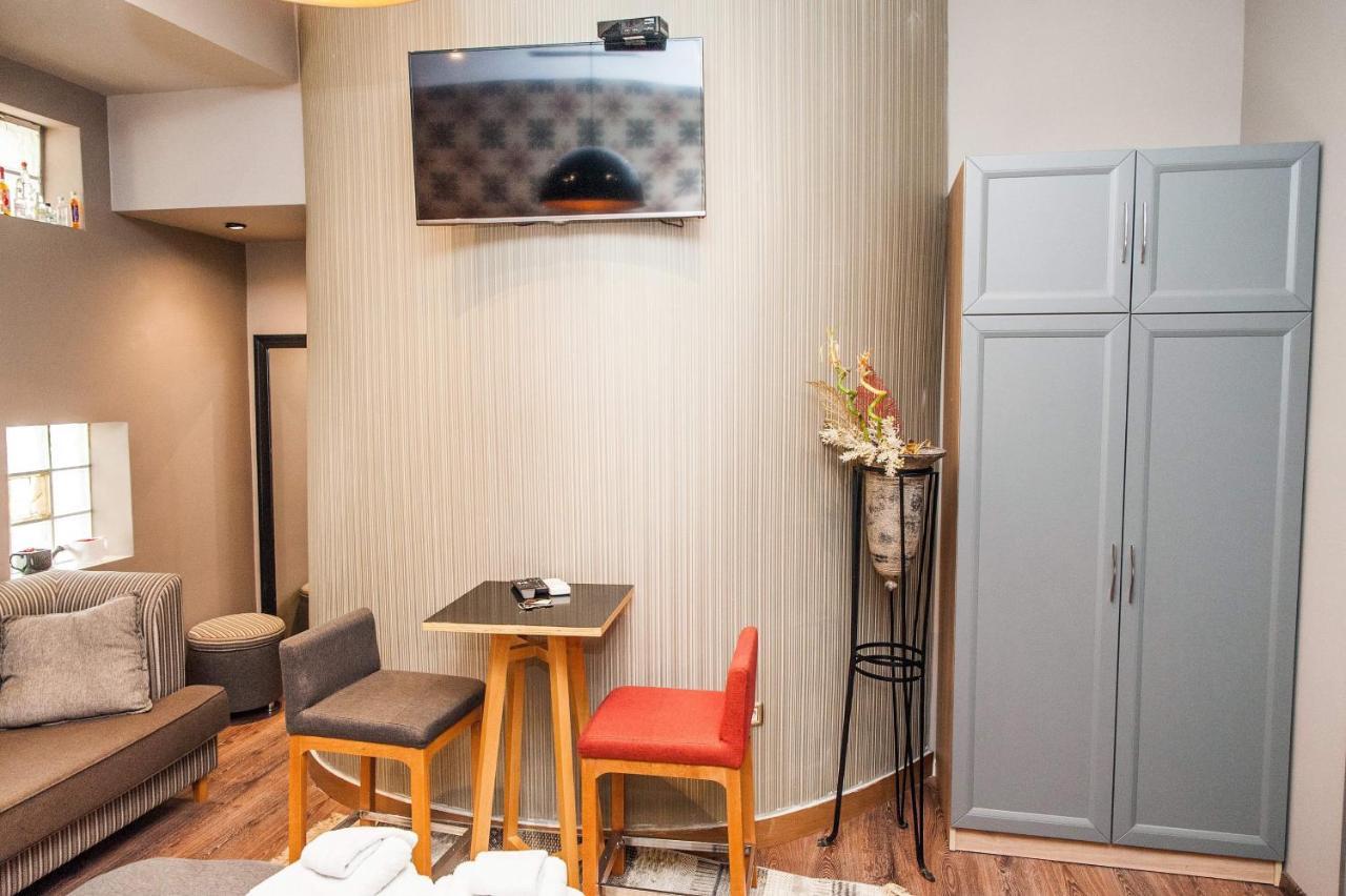 Guest House People Korce Exterior foto